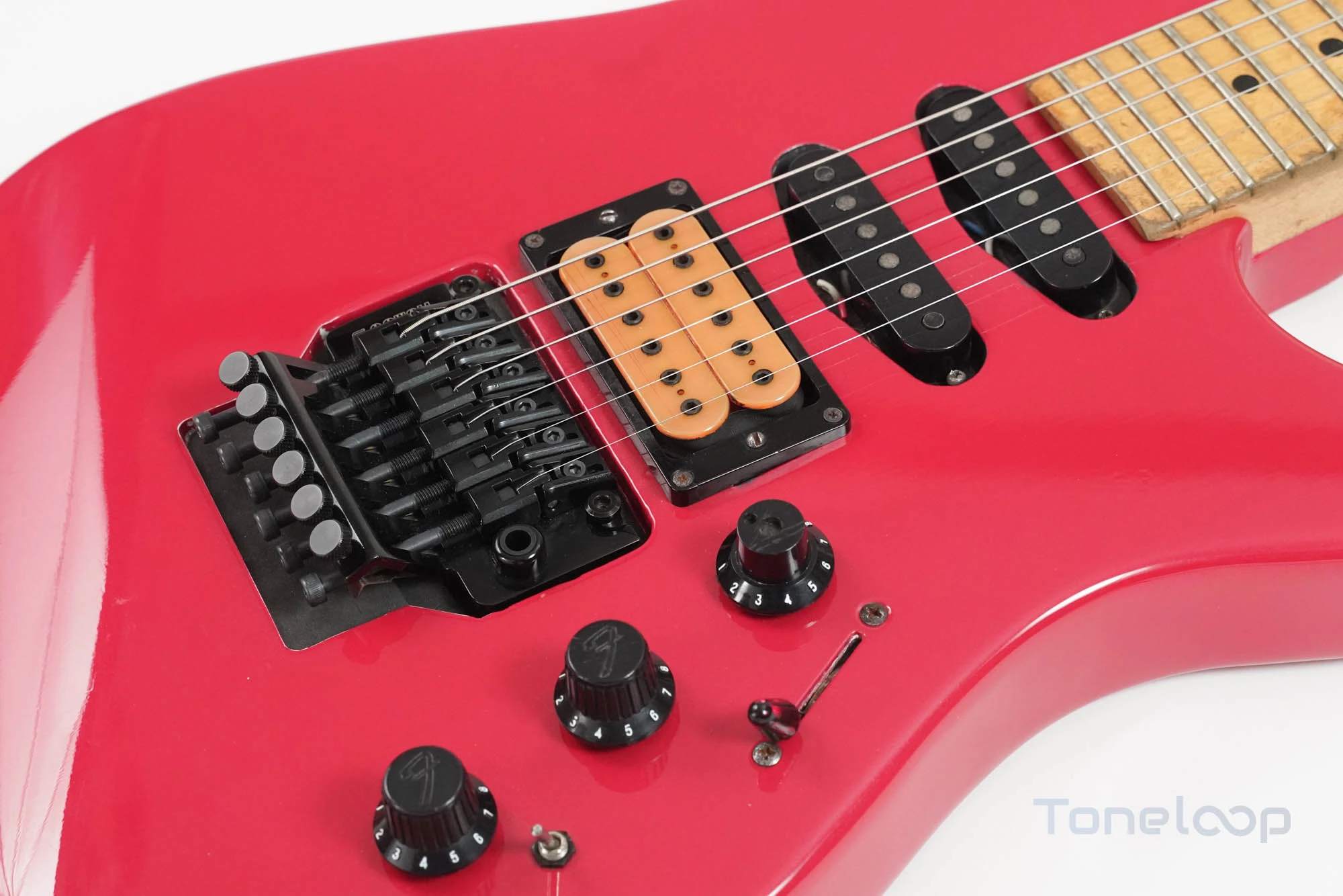HM Strat by Fender - Image 5
