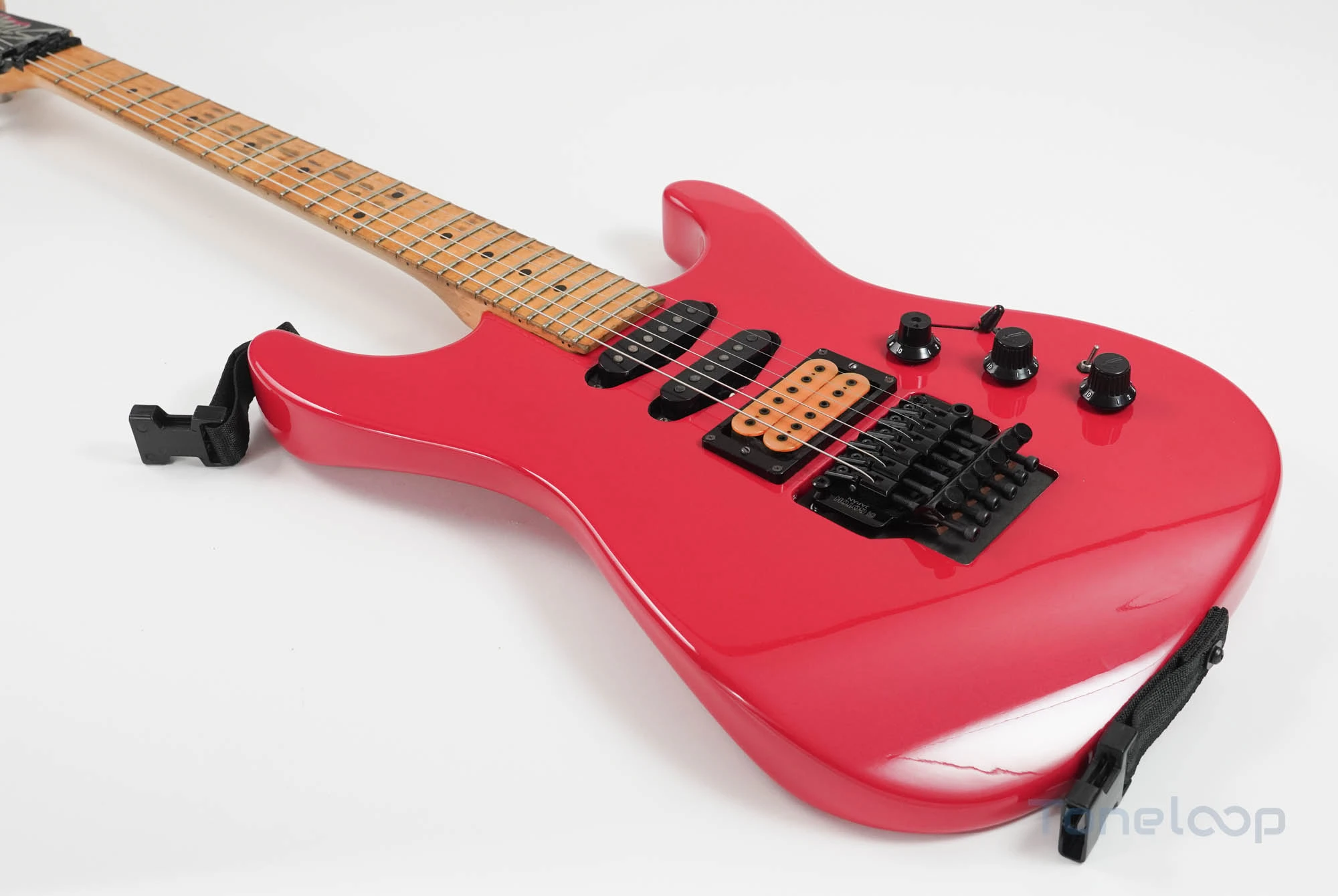 HM Strat by Fender - Image 8