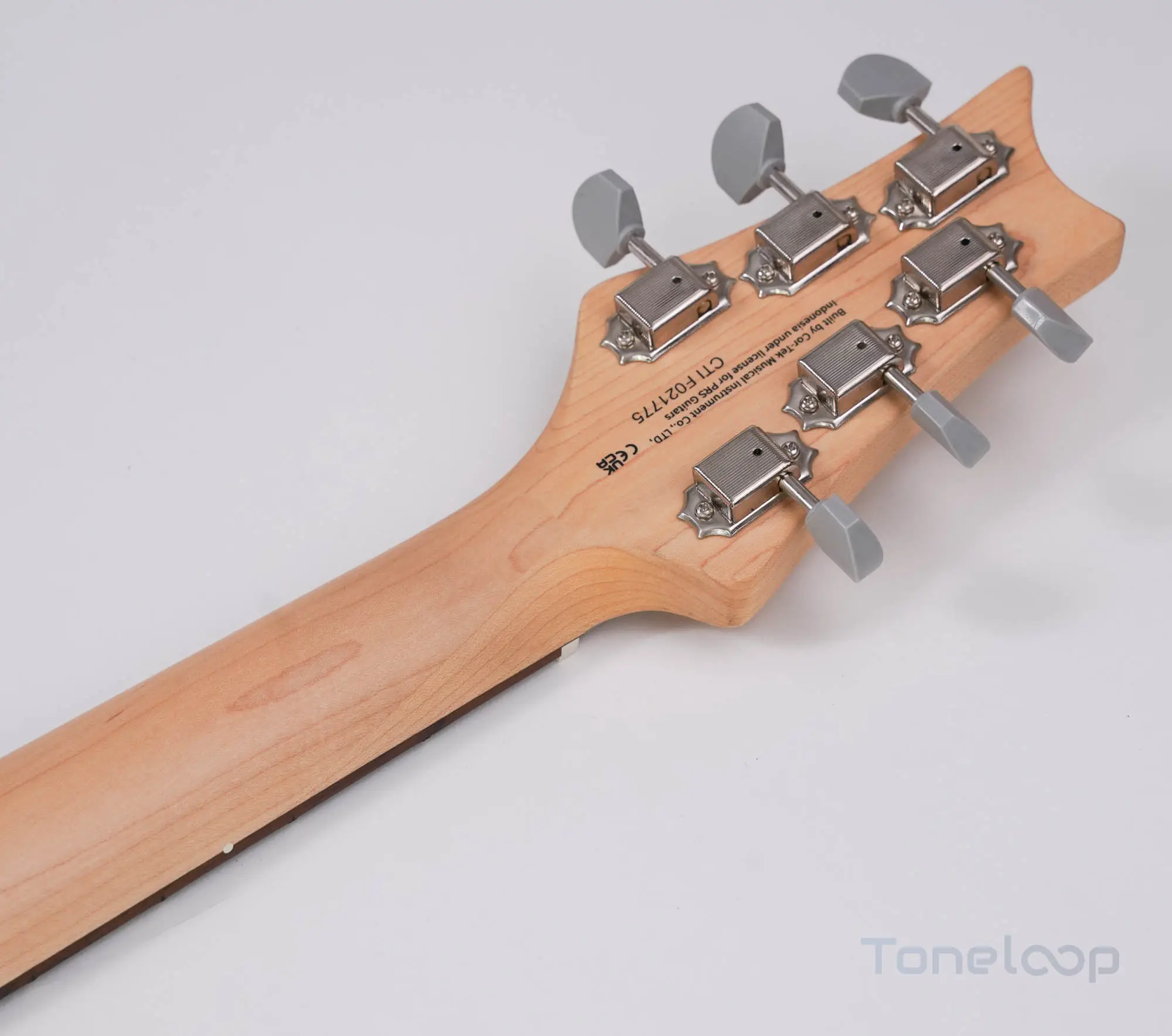 PRS SE Silver Sky - Image 10